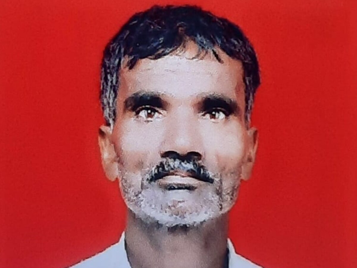 मराठा आरक्षणासाठी शेतकऱ्यानं घेतला गळफास, मृतदेह ताब्यात घेण्यास आंदोलकांचा नकार