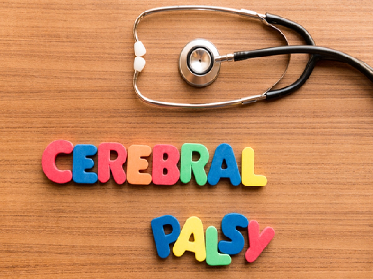 Cerebral palsy : सेरेब्रल पाल्सीचे लवकर निदान महत्त्वाचं; पाहा यावर कसे असतात उपाय title=
