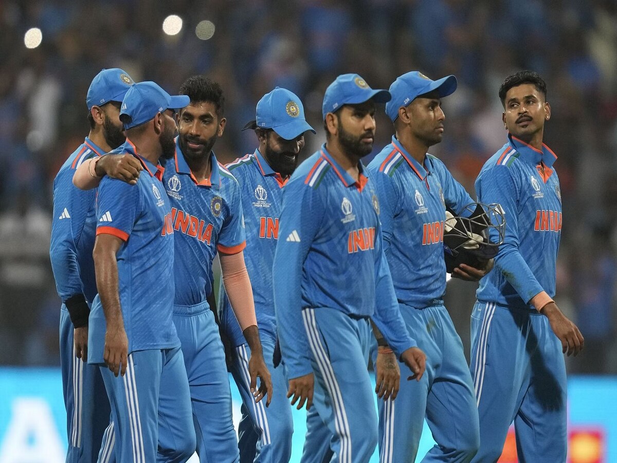 सलग 7 व्या विजयानंतर कर्णधार रोहित शर्मा प्रचंड आनंदी, ‘या’ खेळाडूंना दिलं विजयाचं श्रेय title=