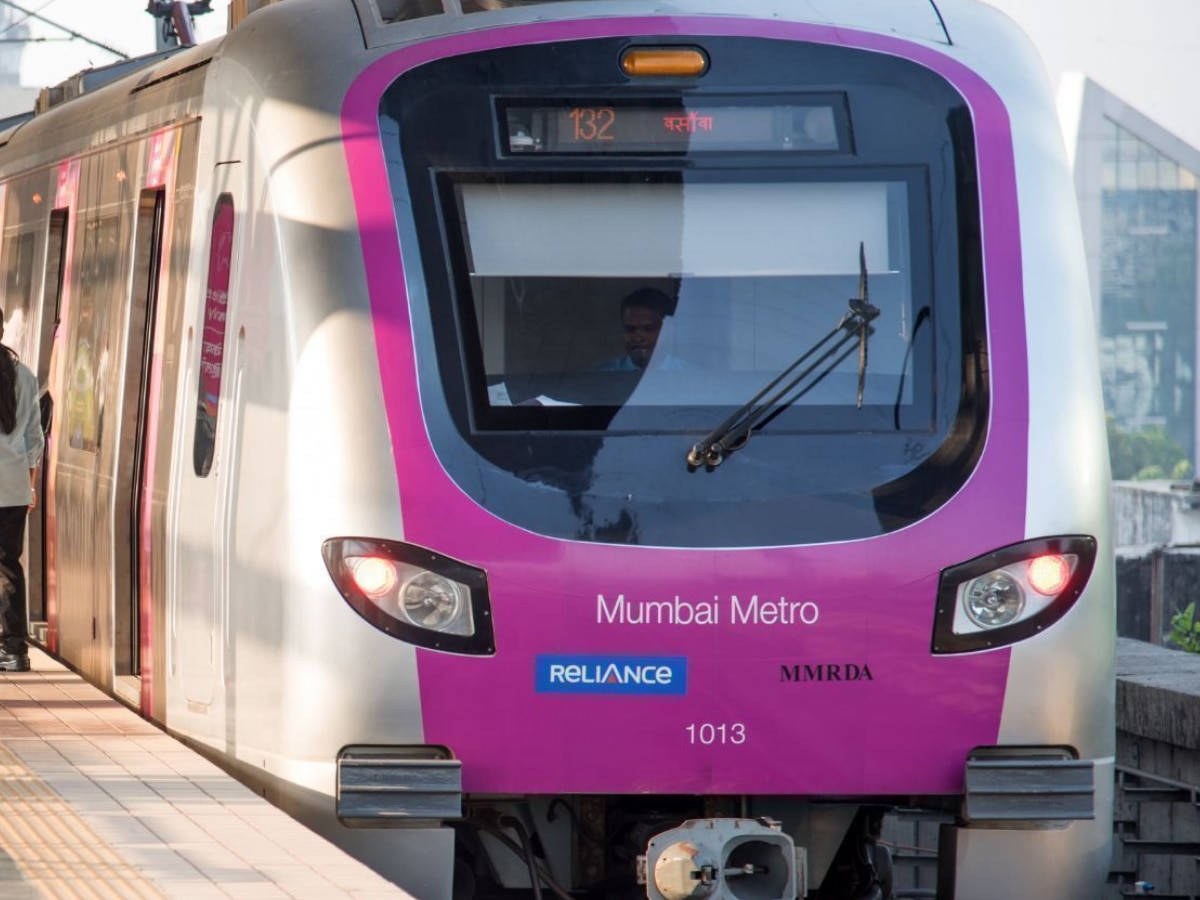 MMRDA Mumbai Thanekar travel fast and comfortable Metro 4 will be connected to bus stop rickshaw stand footpath