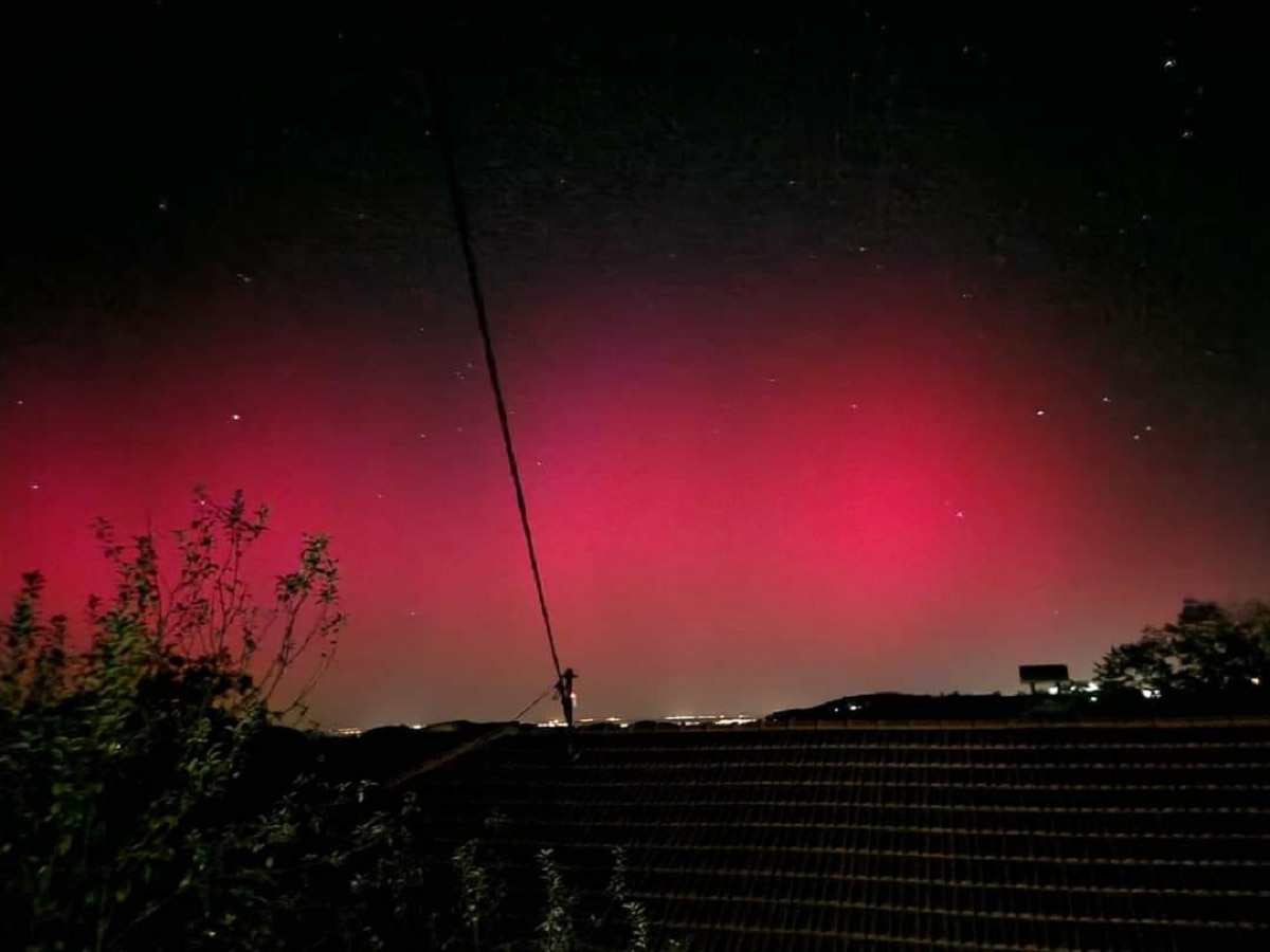 Viral Photos Northern Lights Turn Skies Red Across Europe Bulgaria