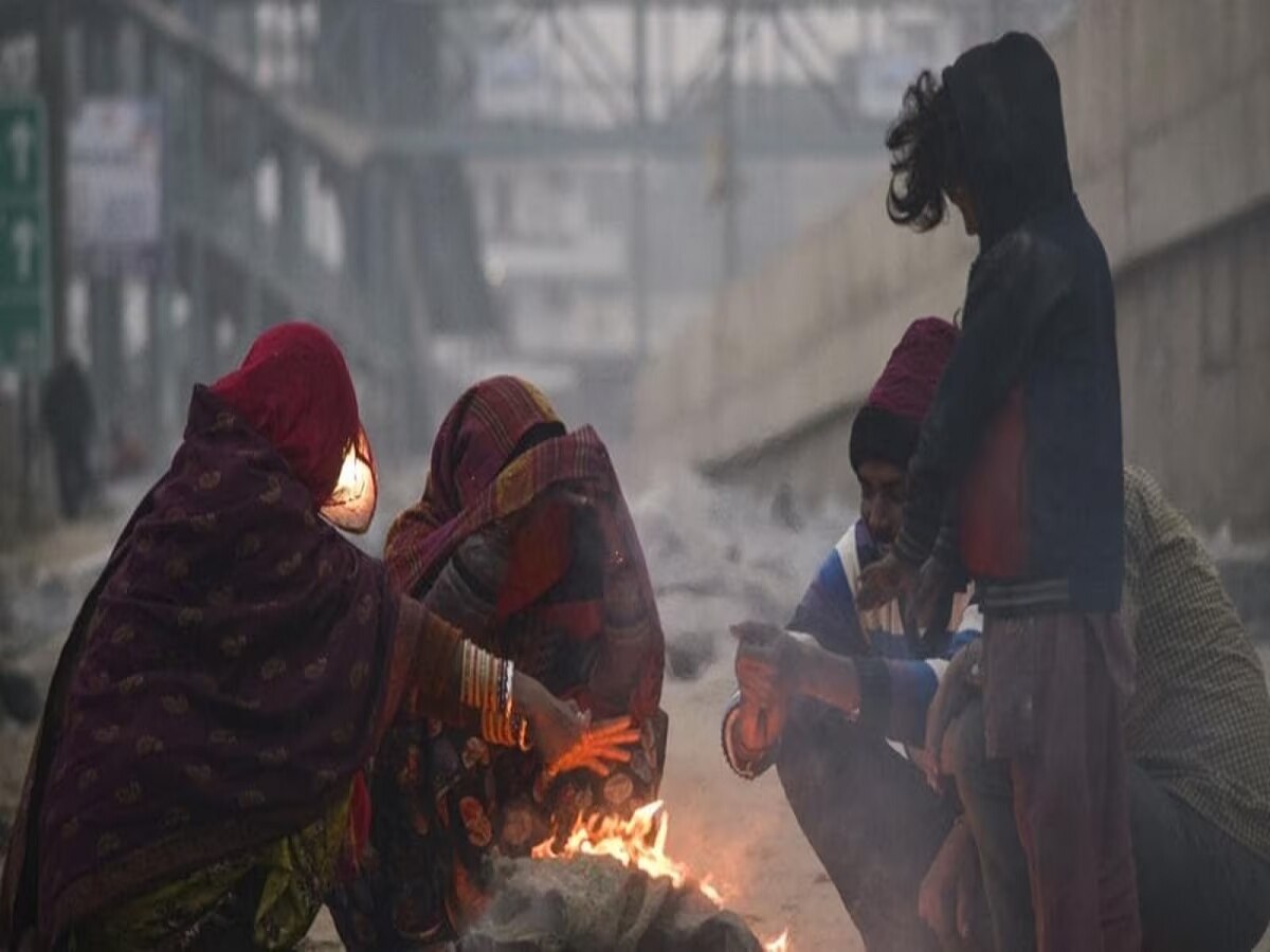 Weather Update : अखेर उकाडा पाठ सोडणार; पाऊसही हद्दपार होऊन आता थंडीला सुरुवात होणार Weather Update : अखेर उकाडा पाठ सोडणार; पाऊसही हद्दपार होऊन आता थंडीला सुरुवात होणार