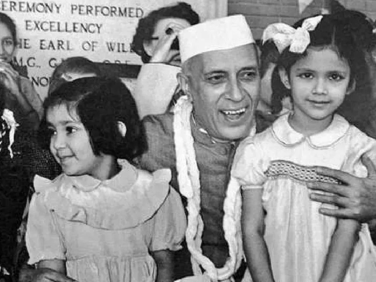 Pandit Jawaharlal Nehru Bith Anniversary Unknown Story Childrens Day 2023