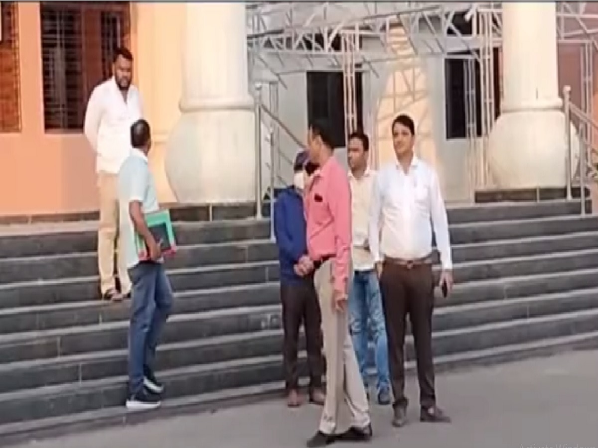 एक कोटींची लाच घेऊन फरार झालेल्या अभियंत्याला अखेर अटक; असा सापडला पोलिसांच्या तावडीत