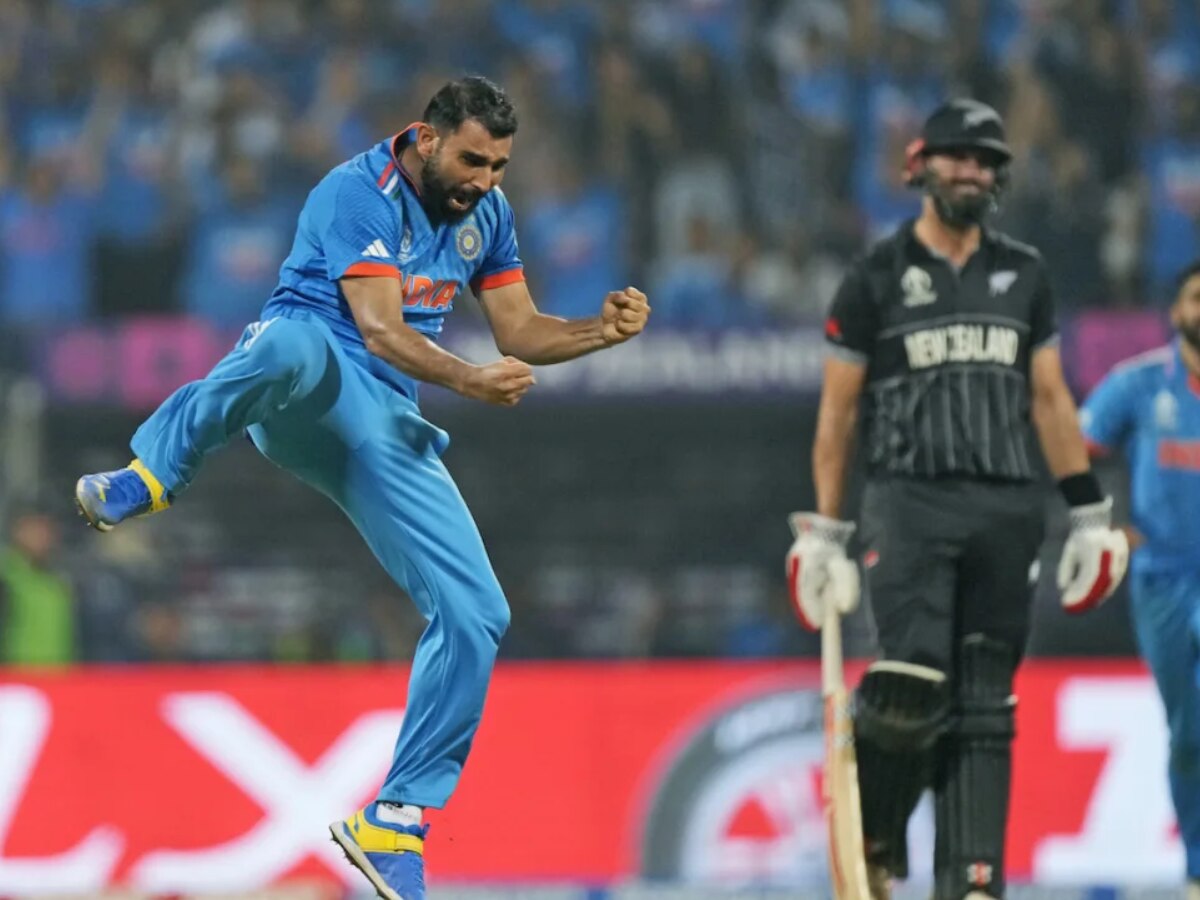 IND vs NZ : वानखेडेवर शमीची 'सत्ता', टीम इंडियाची फायनलमध्ये थाटात एन्ट्री!  title=