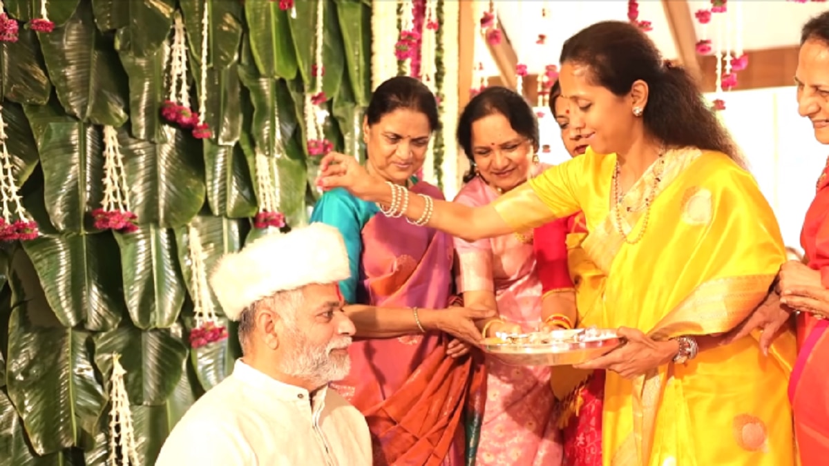 Ajit Pawar Supriya Sule celebrates bhaubij bhai dooj Family diwali celebration photos Viral 