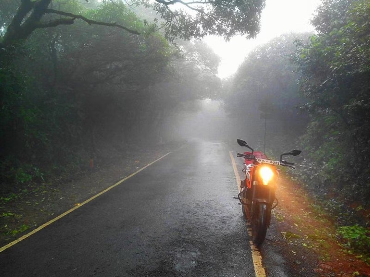 Weather Update : निफाडचं तापमान 12 अंशांवर; उत्तर महाराष्ट्रात कडाक्याची थंडी  title=