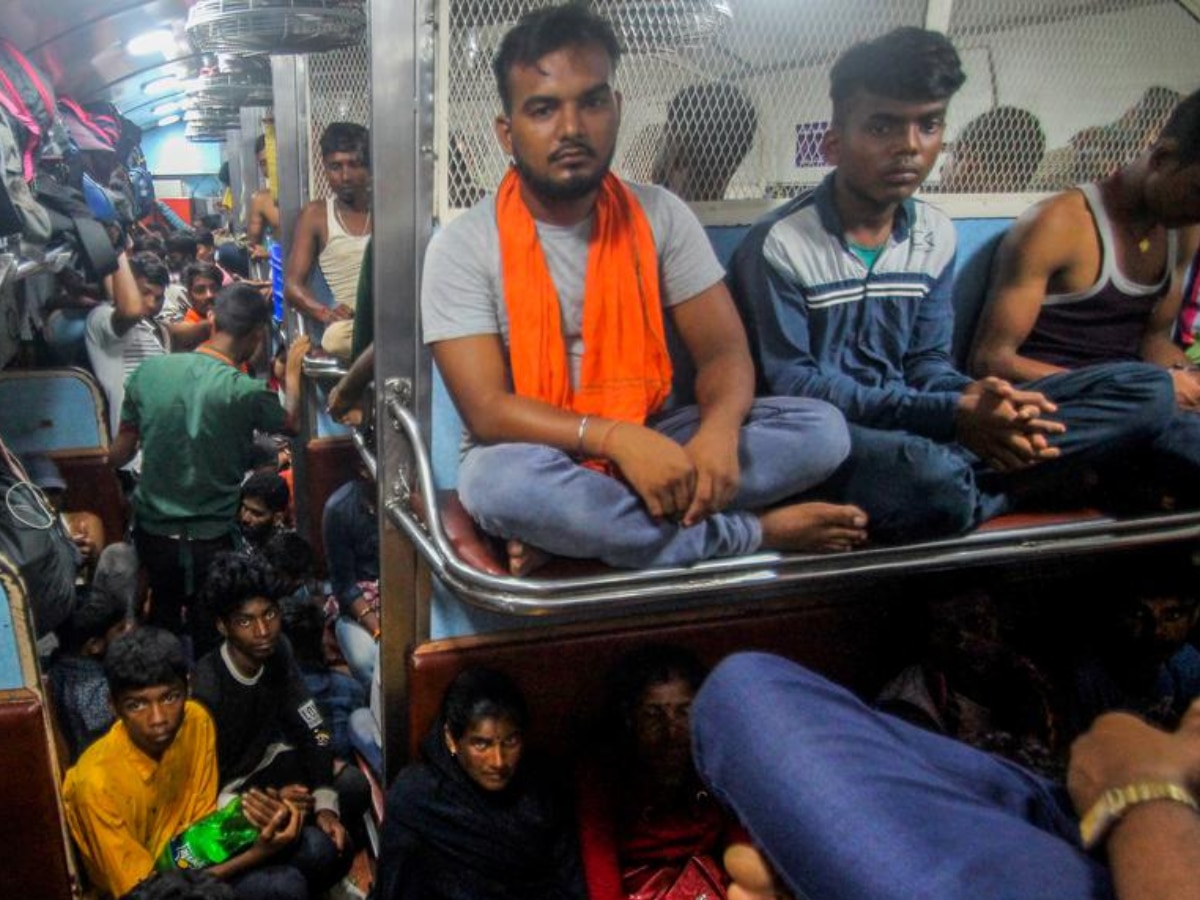 Indian Railway forcibly Seats on your train seat How to Complaint