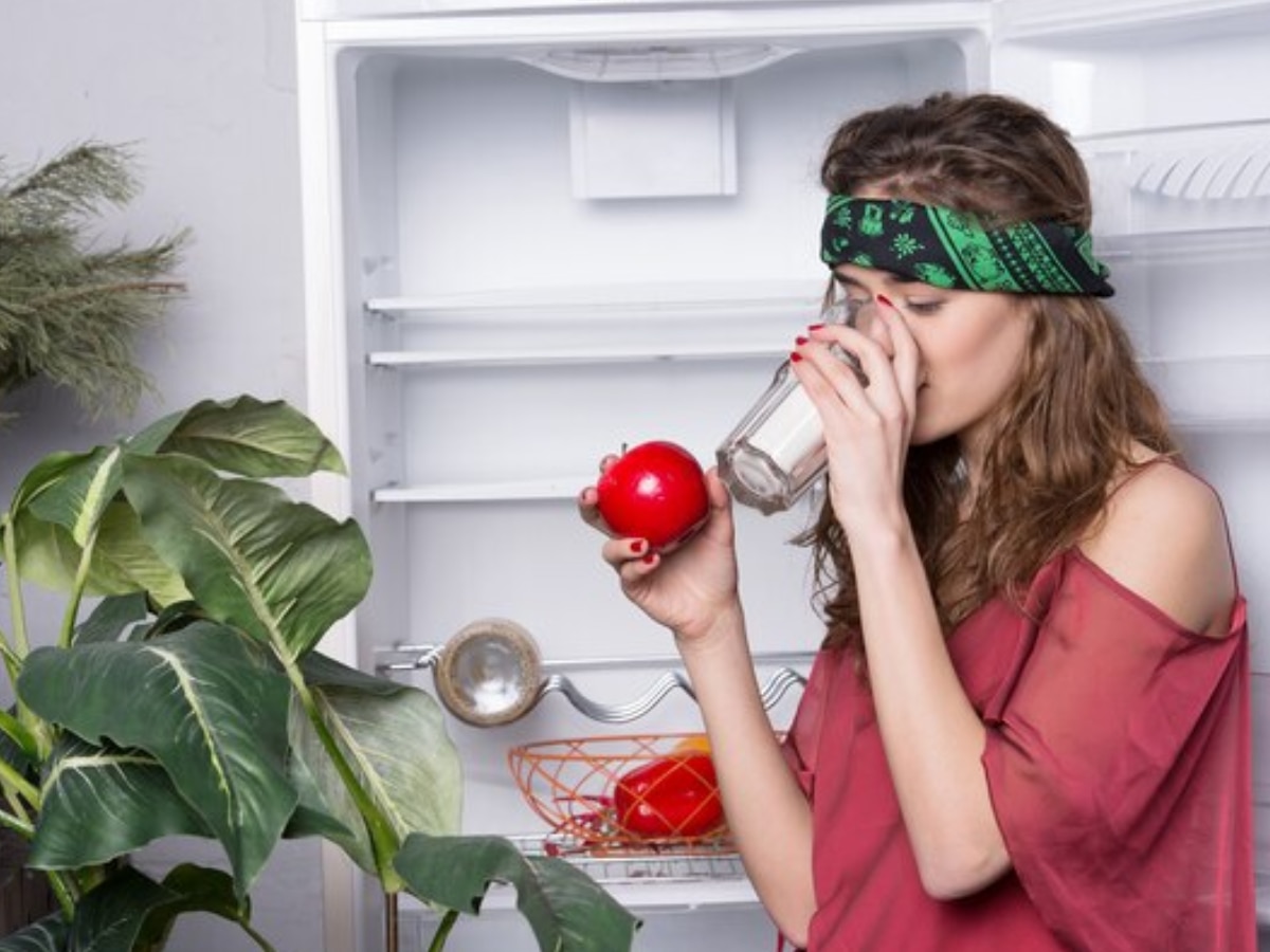 Tomato kept in fridge is poisonous many health problems if eaten Health Tips