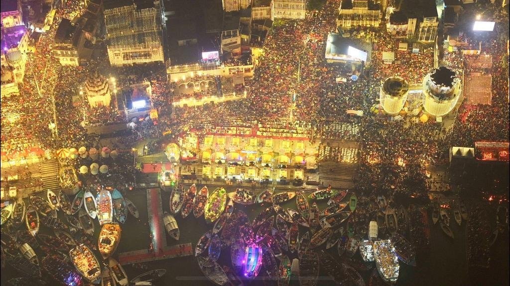 Pm Modi shares photos of kashi dev diwali 2023