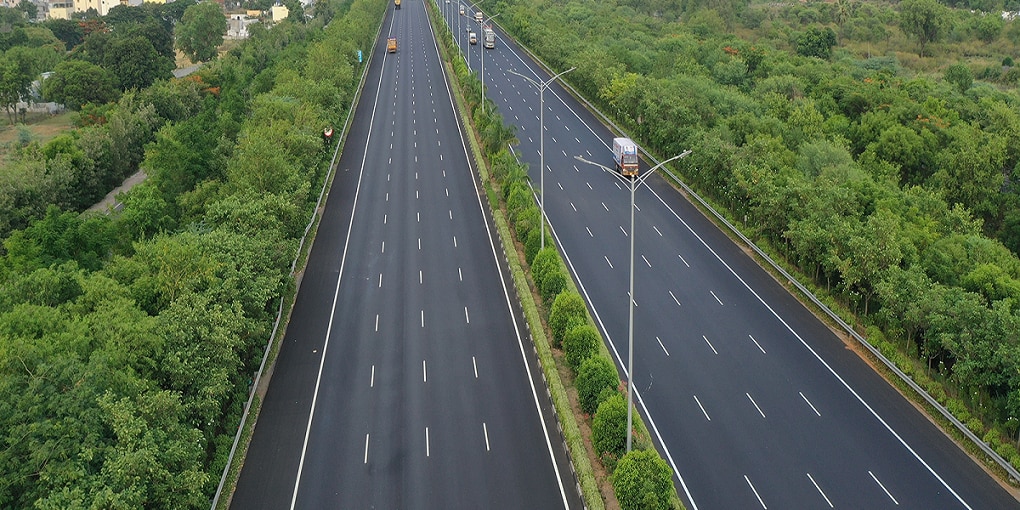 nagpur samruddhi mahamarg record breaking cars travelled diwali 