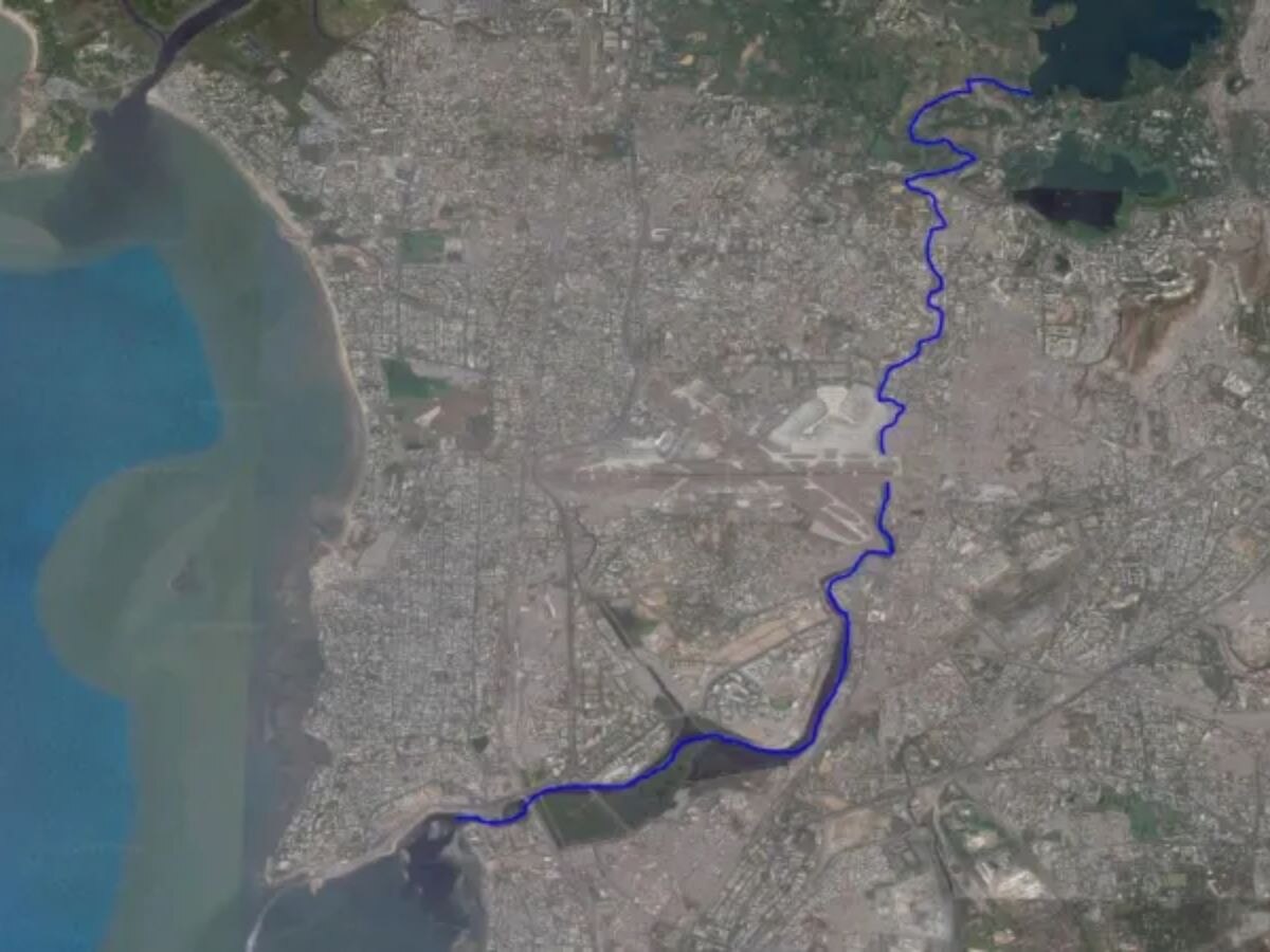 मुंबईत नदीच्या खालून वाहणार आणखी एक नदी; शहराला वाचवण्यासाठीचा मास्टर प्लान title=