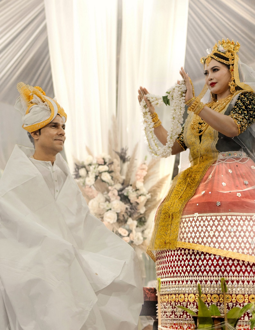 Randeep Hooda lin laishram Wedding Photos 