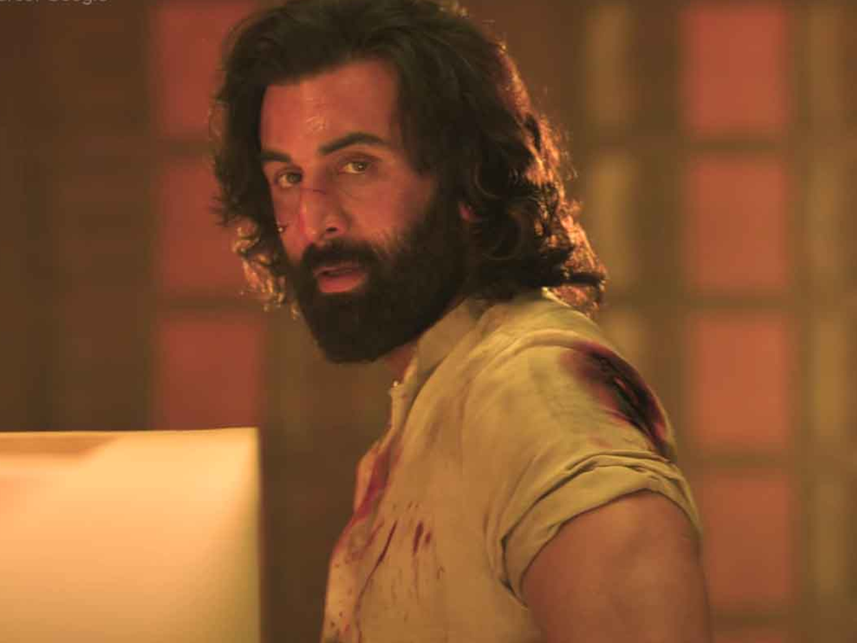 Animal Movie Review Full Action Thriller Cinema Ranbir Kapoor Rashmika animal-movie