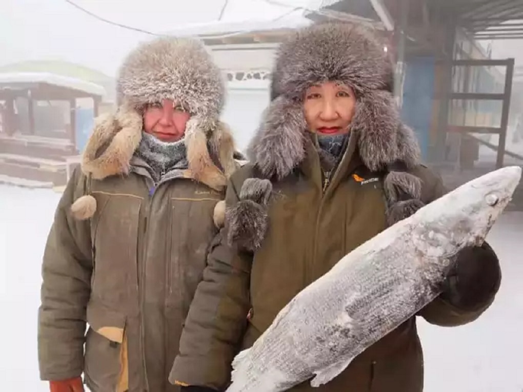 Siberia Tempretaure reaches minus 56 Celsius See chilling Photos  