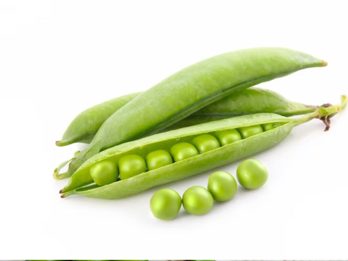 kitchen hacks in marathi Easy Trick to peel green peas in 2 minutes 