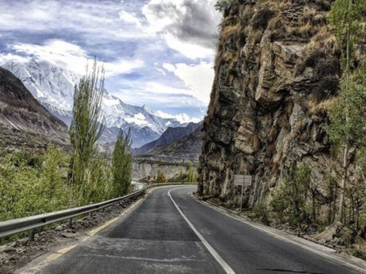 Year End Travel 5 Most Amazing Road Trip In India See Locations