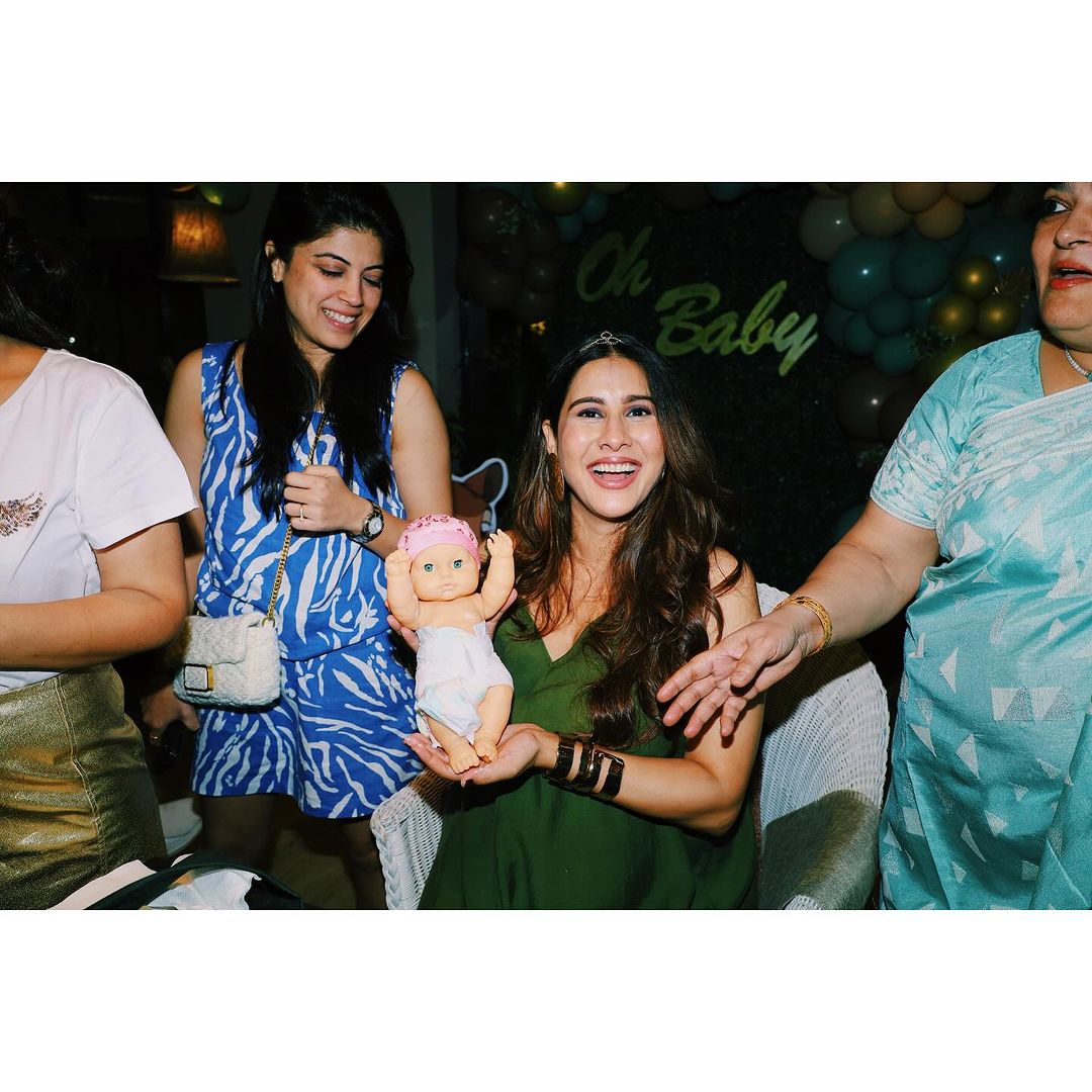 Vikrant Massey Sheetal Thakur Baby Shower Viral Kiss Photos Goes Viral