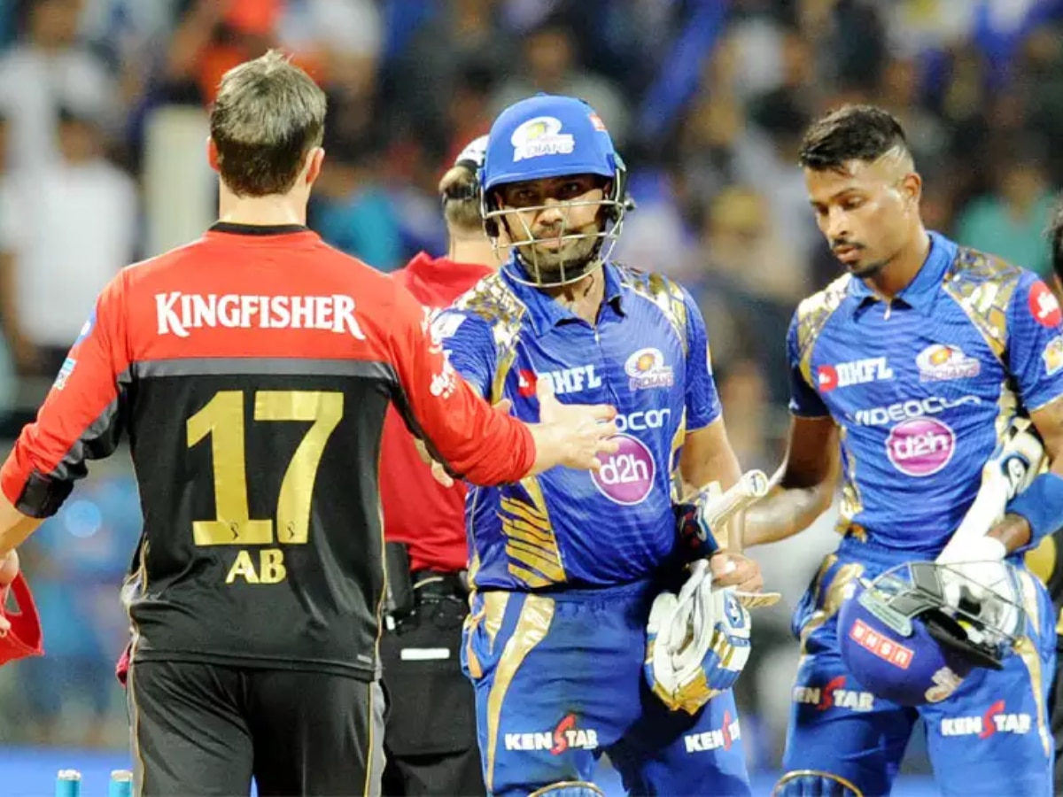 Mumbai Indians : 'आश्चर्य वाटायला नको की...', रोहितला नारळ दिल्यानंतर पाहा AB de Villiers काय म्हणाला? title=