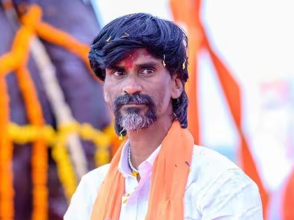 आईच्या जातीवरून मुलाला जात प्रमाणपत्र द्या; जरांगे यांची मागणी सरकार मान्य करणार का ? आईच्या जातीवरून मुलाला जात प्रमाणपत्र द्या; जरांगे यांची मागणी सरकार मान्य करणार का ?