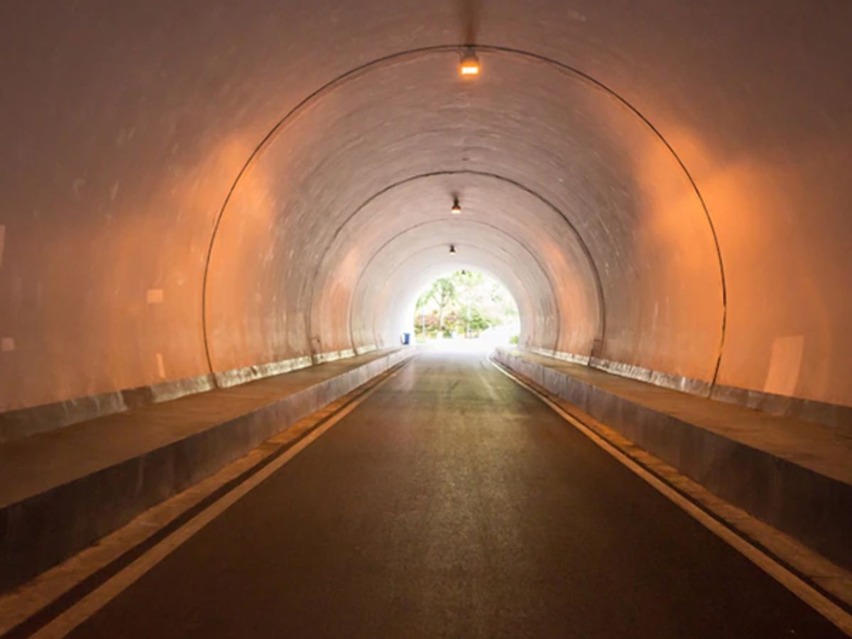 Mumbai underpass Mumbai Eastern-Western Expressway Junction reducing accidents and traffic free travel