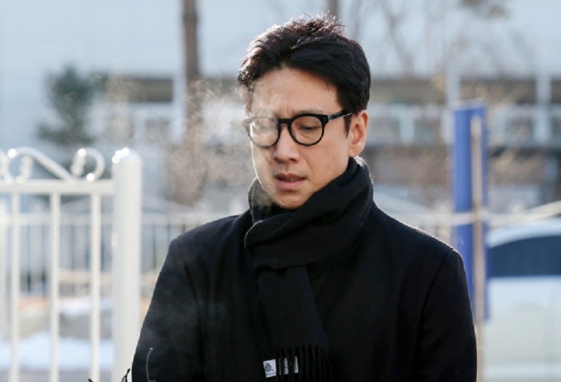 Actor Lee Sun Kyun Of Oscar Winning Movie Found Dead In A Car