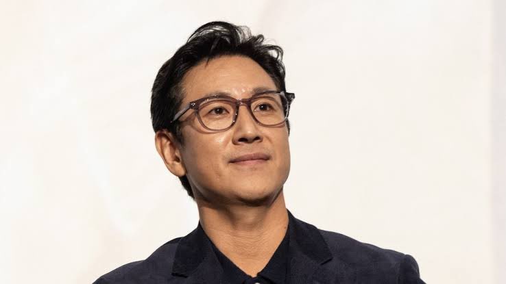 Actor Lee Sun Kyun Of Oscar Winning Movie Found Dead In A Car