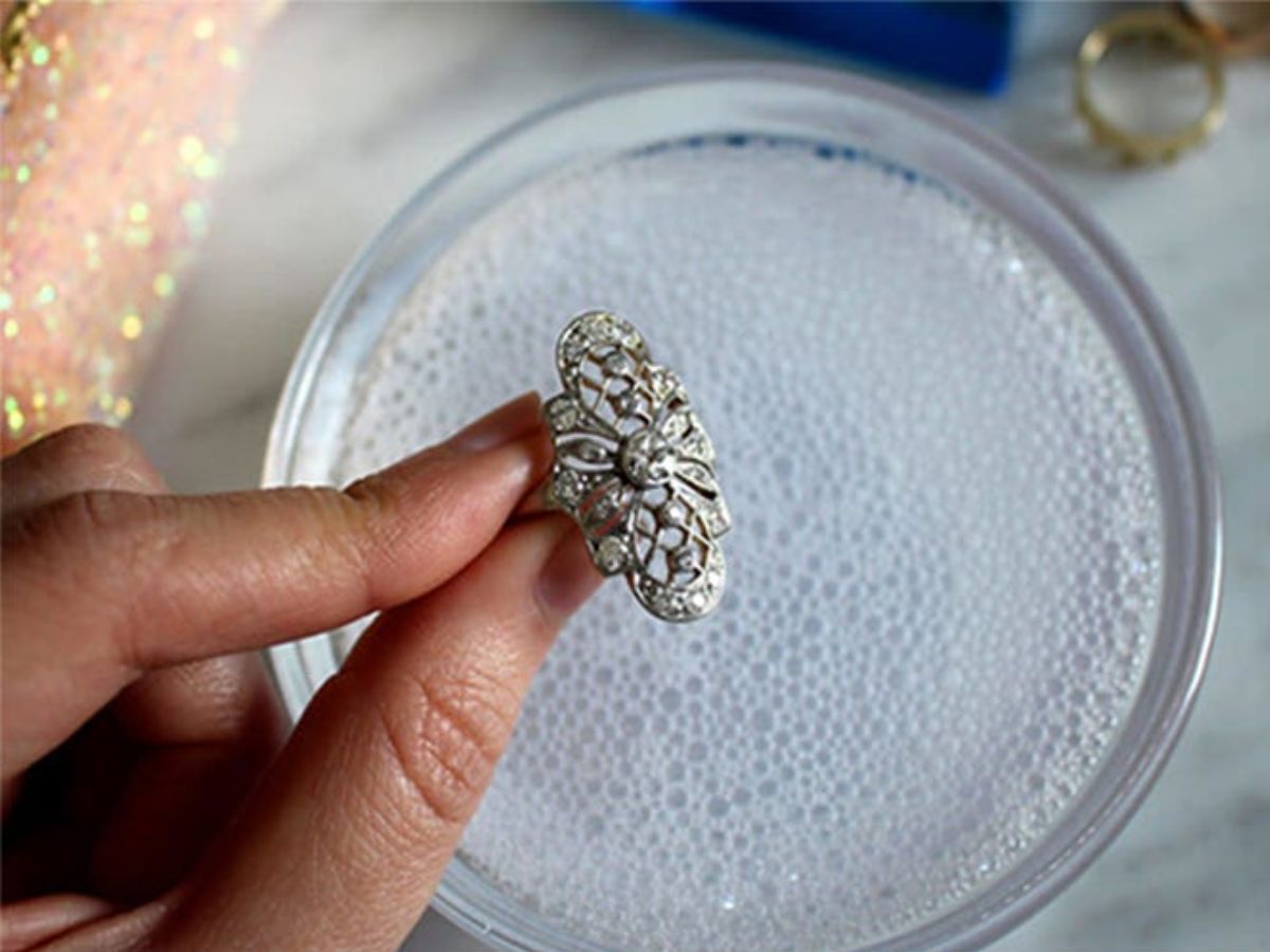 Easy Tricks and  To Clean Silver jewellery  Quickly at home