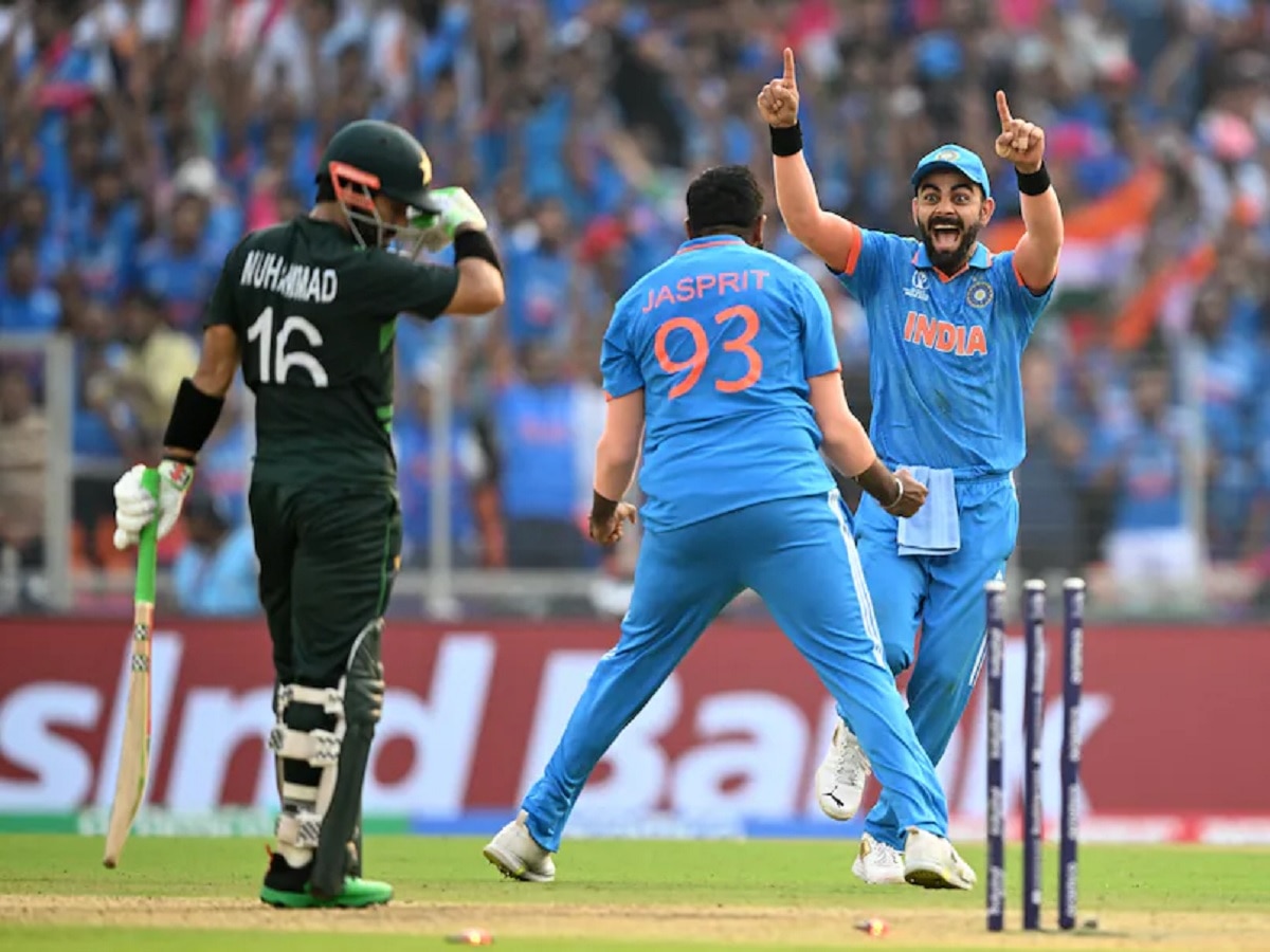 भारत-पाकिस्तान सामन्याची तारीख ठरली, T20 World Cup मध्ये टीम इंडियाचं वेळापत्रक पाहा title=