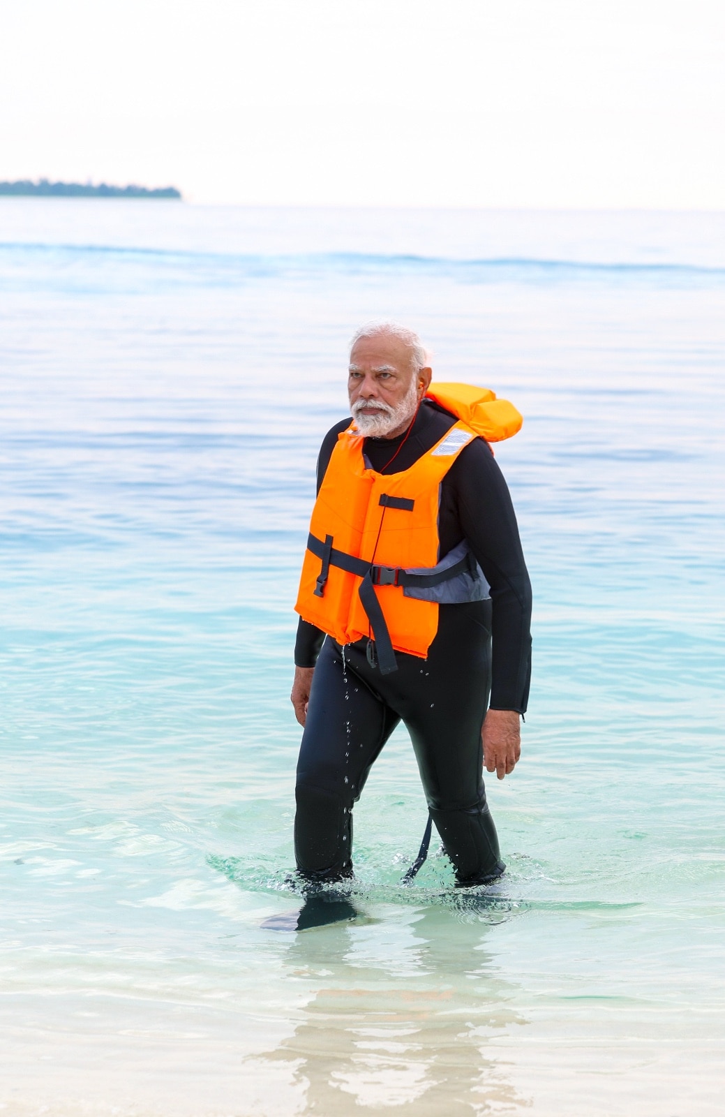 Photos Of PM Modi snorkelling in Lakshadweep