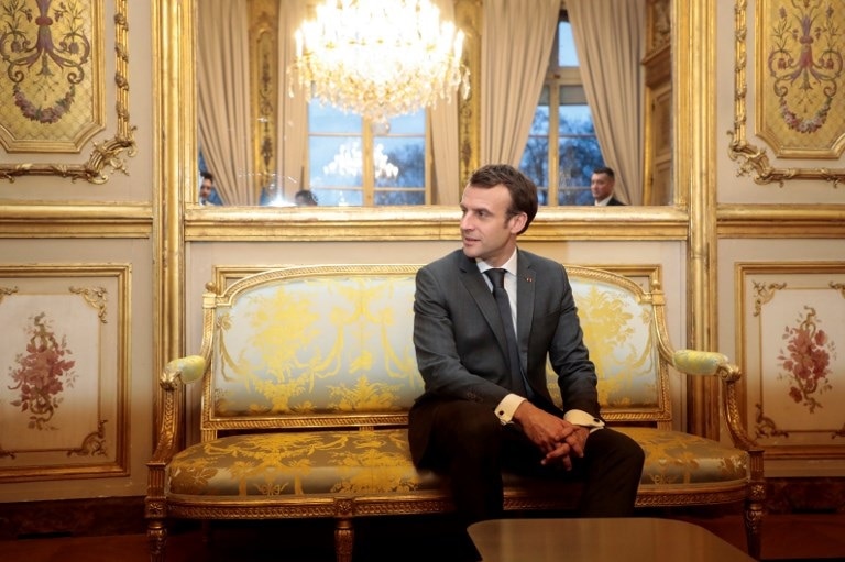 emmanuel macron elysee palace