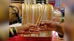 Gold Rate Today: लग्नसराईसाठी दागिने घेण्याची आज सुवर्णसंधी; सोने-चांदीचे आजचे भाव जाणून घ्या!