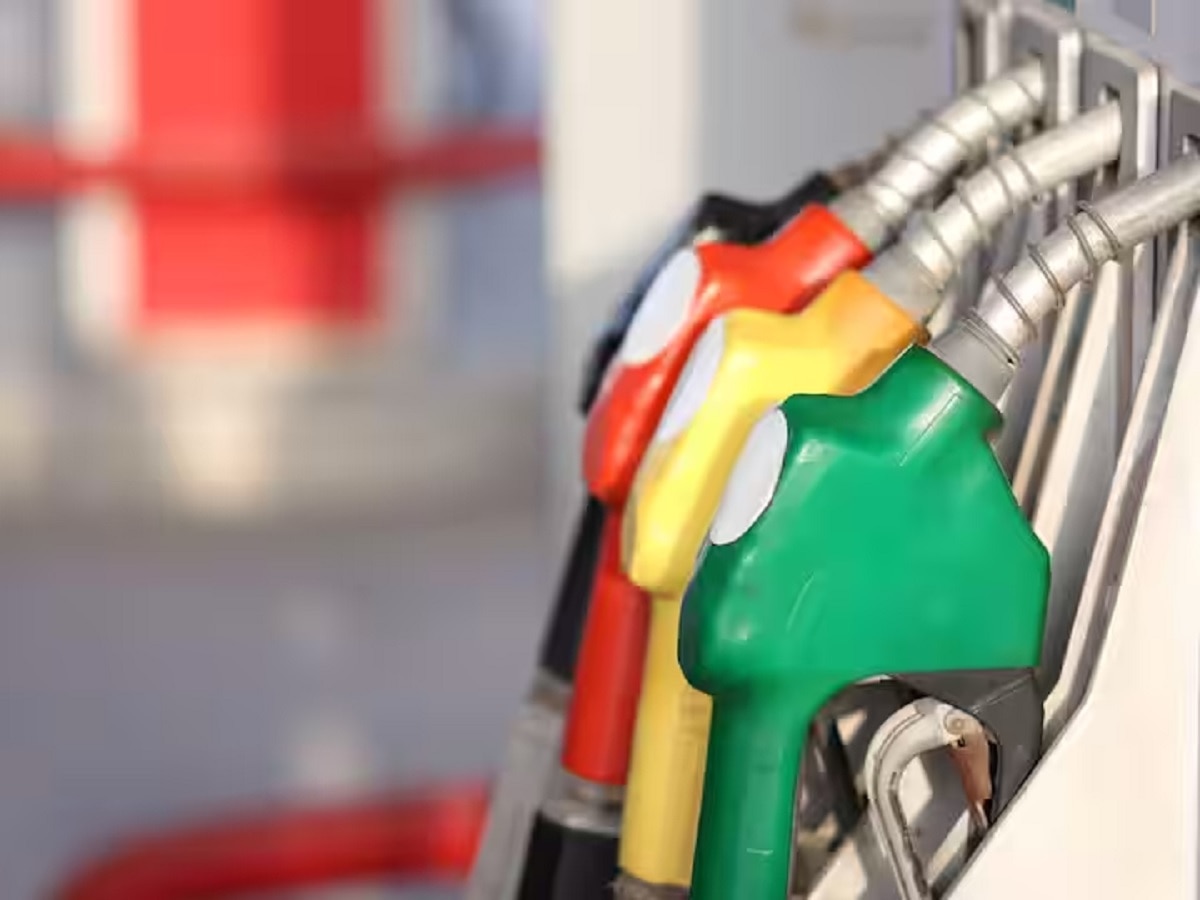 Petrol Diesel Price Today: महाराष्ट्रात पेट्रोल-डिझेल महाग की स्वस्त? जाणून घ्या तुमच्या राज्यातील दर  title=