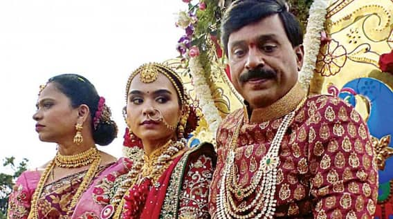 Most Expensive Wedding janardhana reddy daughter wedding photos 