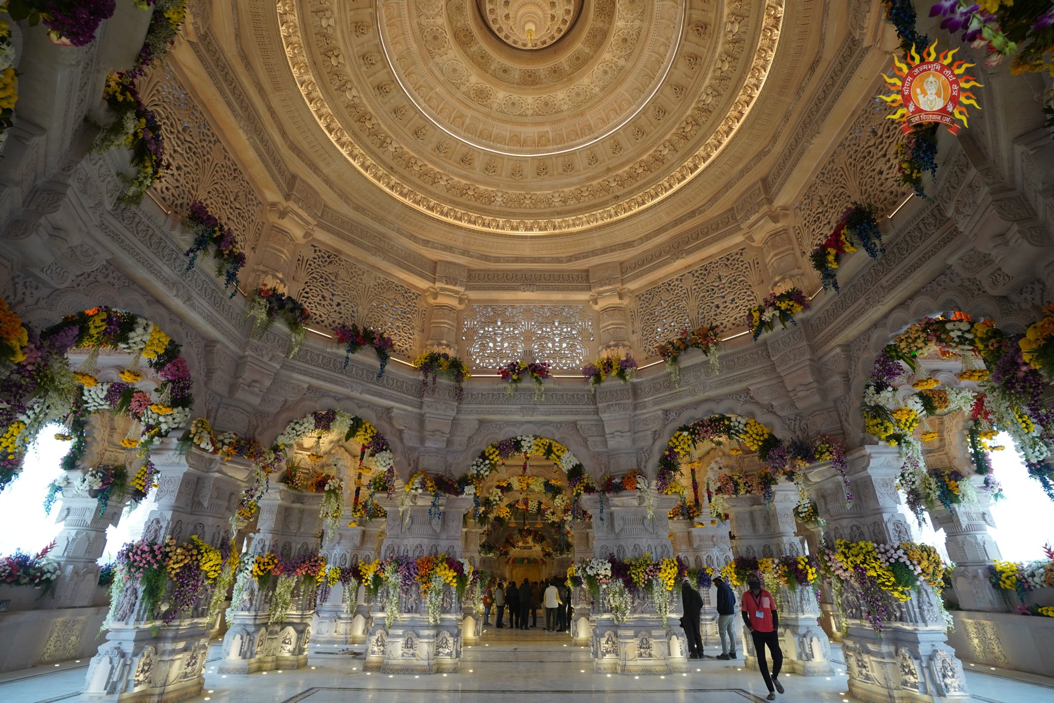 Ayodhya Ram Mandir Pran Pratishtha Flower Decoration