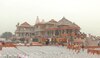 व्हीव्हीआयपी, सेलिब्रेटींची गर्दी 