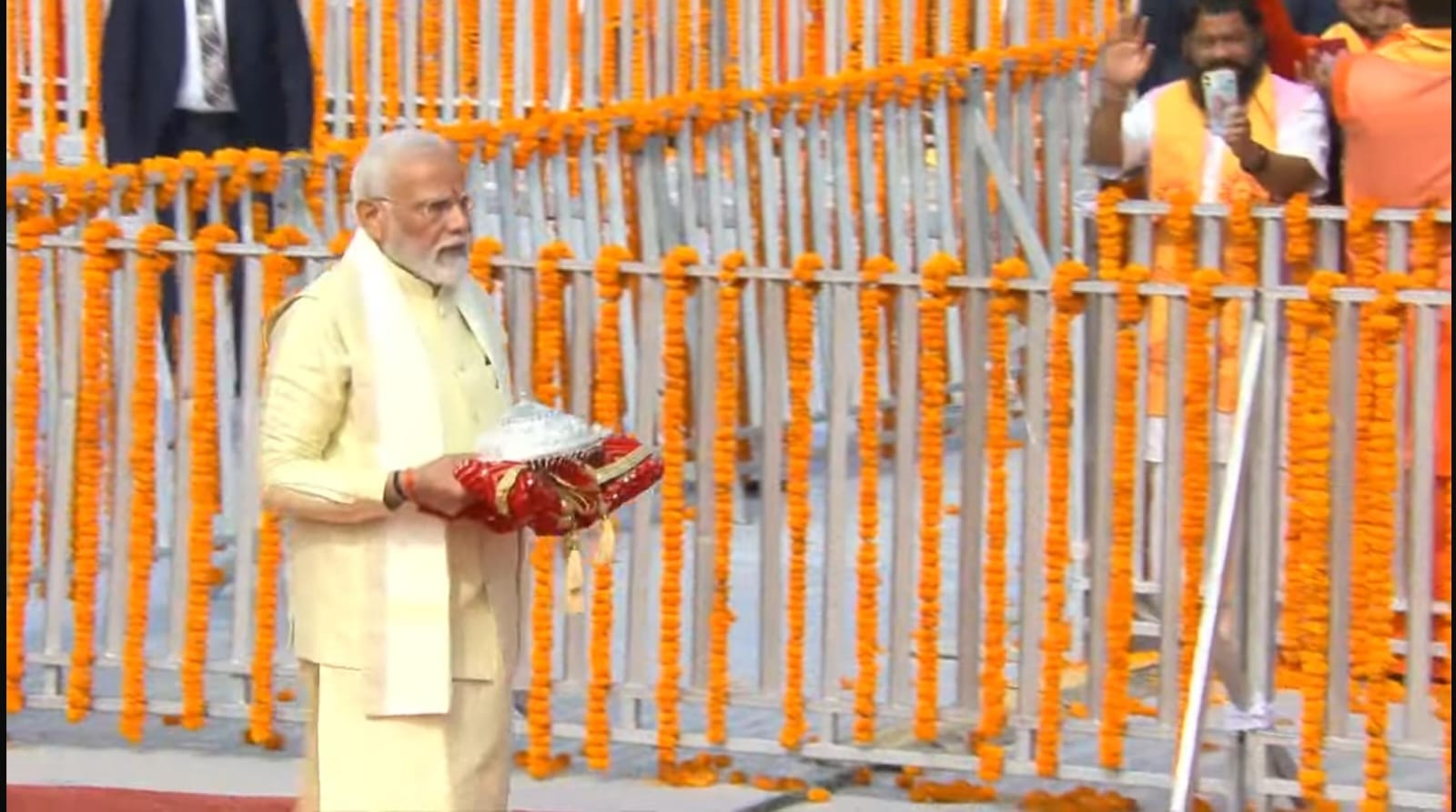 Ayodhya Ram Mandir Pran Pratishtha What Was There in PM Modi Hand