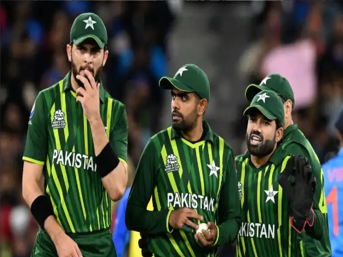 पाकिस्तान क्रिकेटमध्ये भूकंप, अनेक खेळाडू आंतरराष्ट्रीय क्रिकेट सोडण्याच्या तयारीत.. हे आहे कारण title=