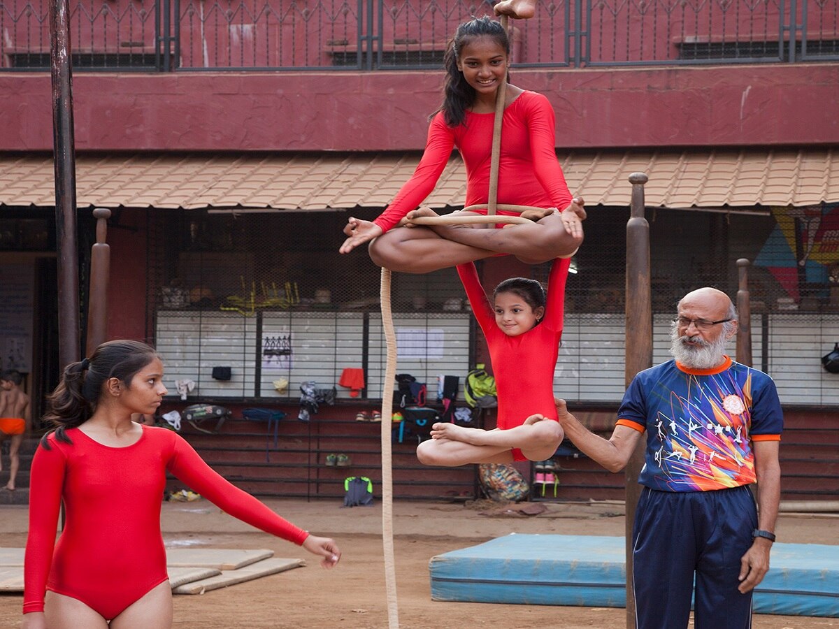 पद्म पुरस्कारांची घोषणा, महाराष्ट्रातील मल्लखांब प्रशिक्षक उदय देशपांडेंना पद्मश्री