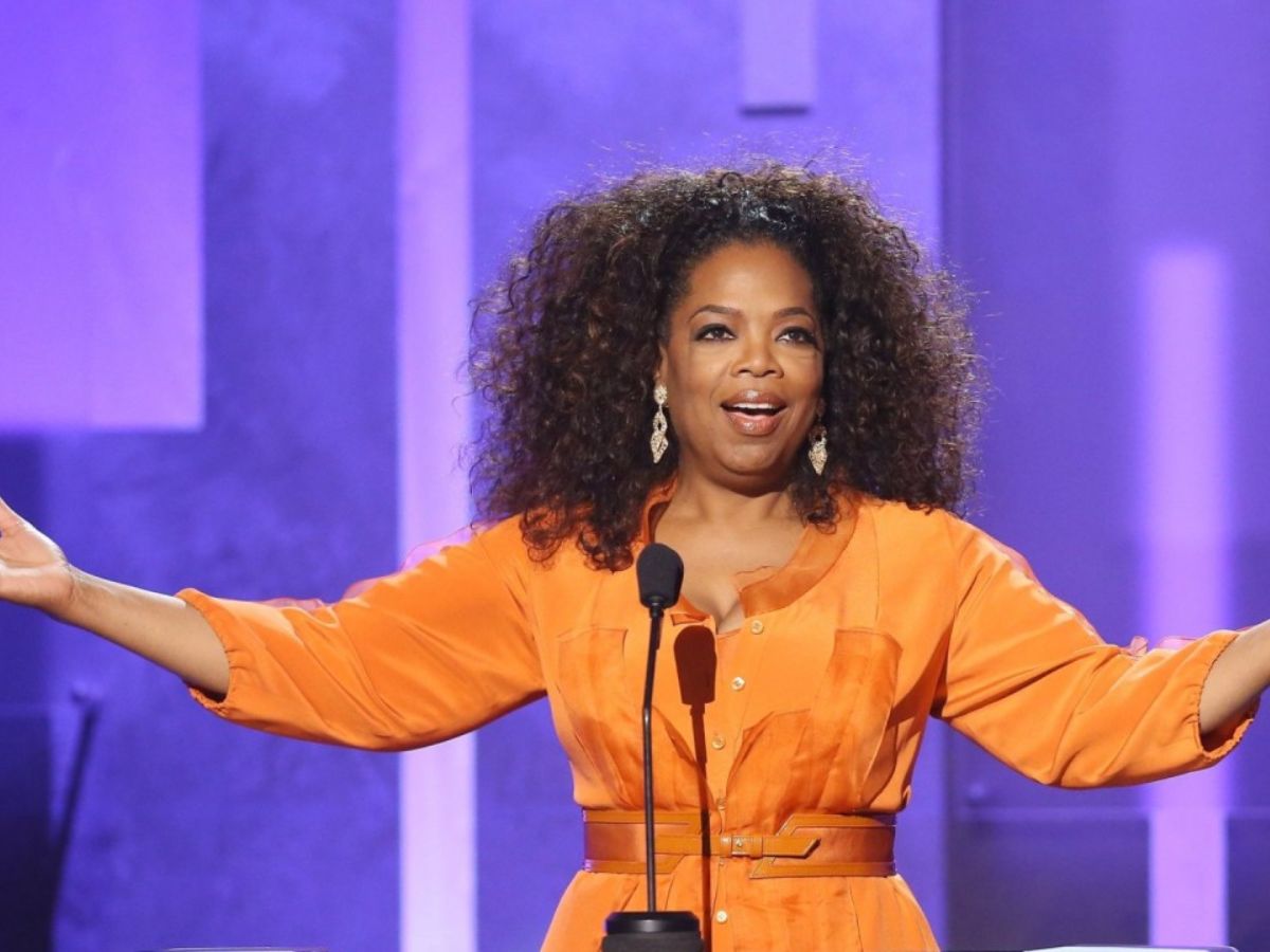 The heartbreaking but Inspiring Success Story of Oprah Winfrey net worth