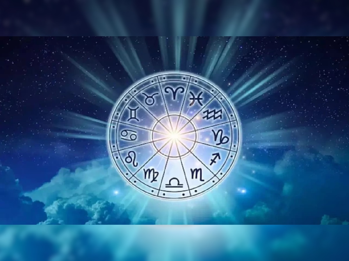 Horoscope 8 February 2024 : 'या' राशीच्या व्यक्तींचा जोडीदारासोबत वाद होऊ शकतो! title=
