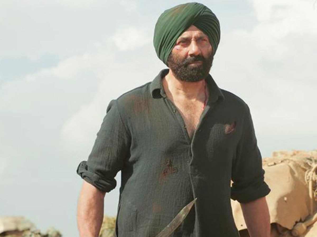 Sunny Deol | बॉर्डर 2 कधी येणार? सीक्वलवर प्रश्न विचारताच भडकला सनी देओल title=