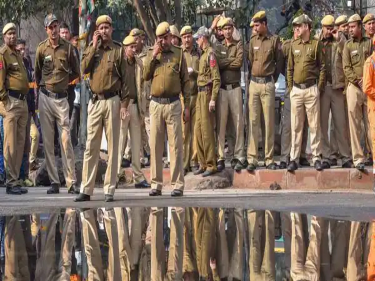 'कोणी मेलं तर शाळेला सुट्टी देतात' हे ऐकून आठवीच्या मुलाने केली पहिलीतल्या मुलाची हत्या title=