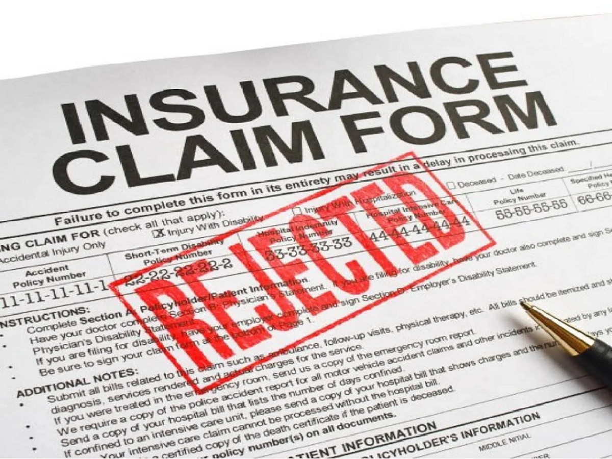 अनेक वर्षे हफ्ता भरूनही का नाकारला जातो Insurance क्लेम? जाणून घ्या कारण आणि उपाय  title=