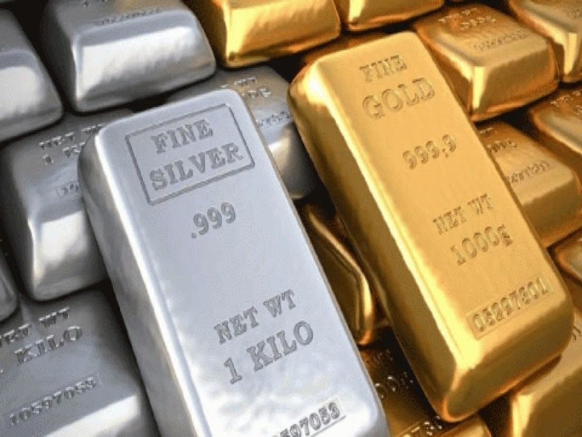 स्वस्तात सोने खरेदी करण्याची संधी, काय आहे आजची किंमत?  title=
