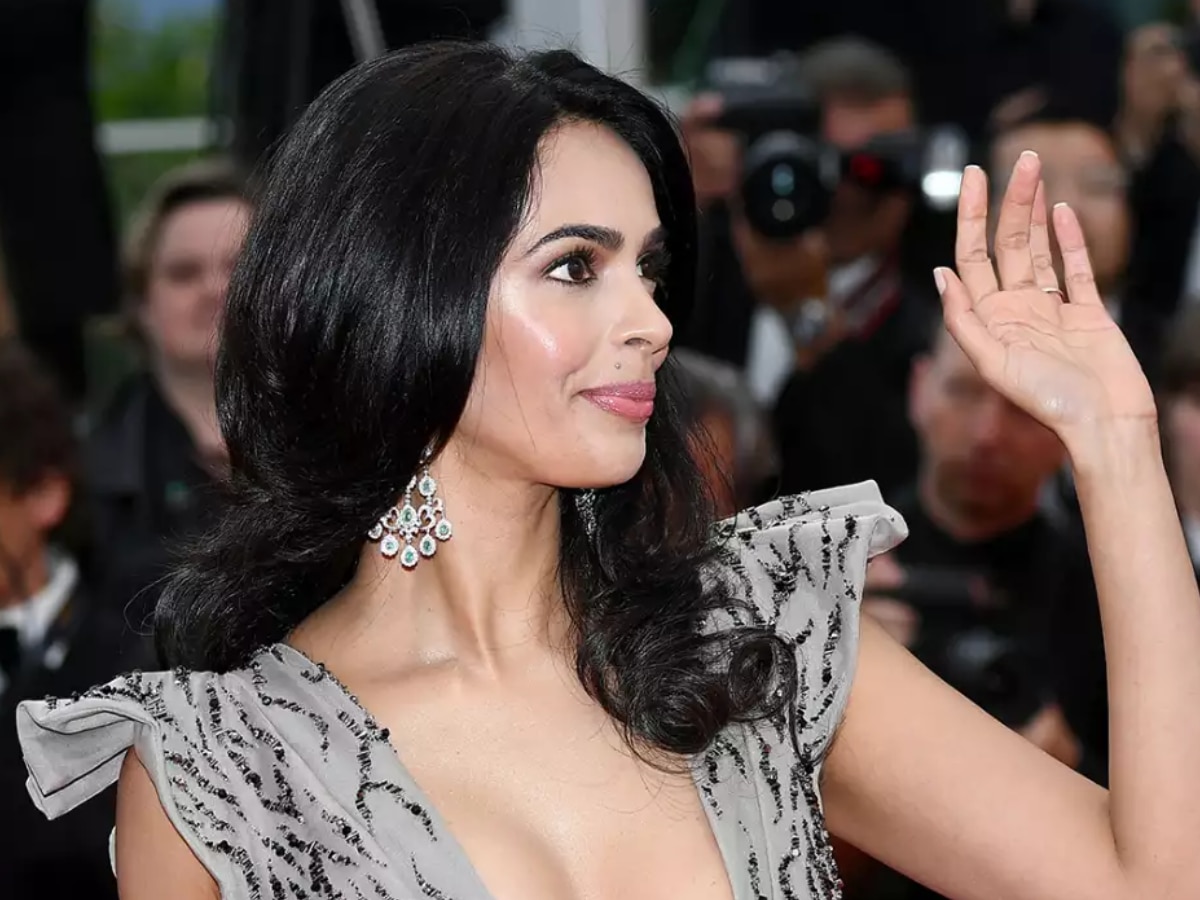 Bollywood Actress Mallika Sherawat Share Casting Couch Experince