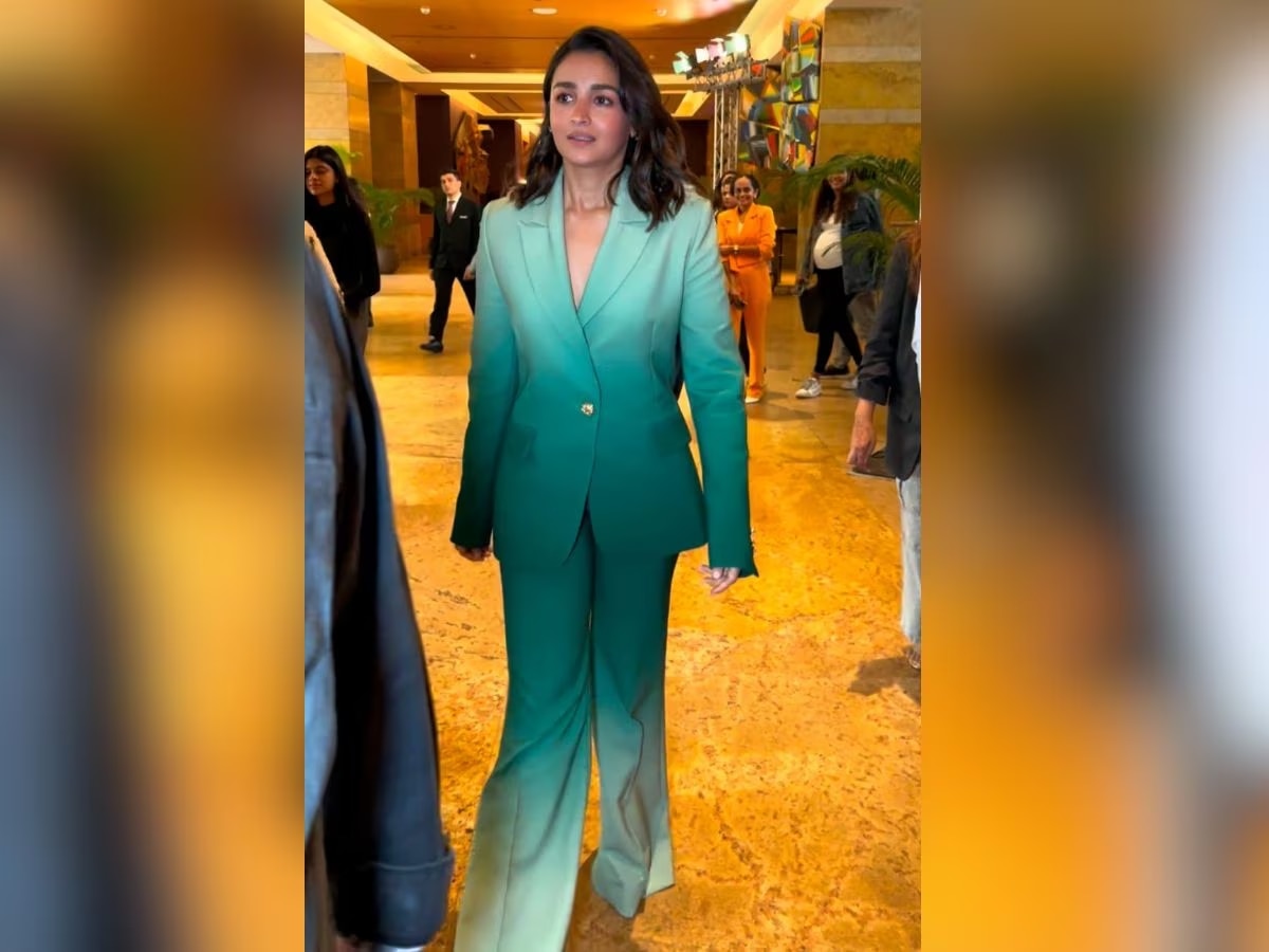 Bollywood Actress Alia Bhatt wear green ombre pantsuit at Poacher trailer launch 