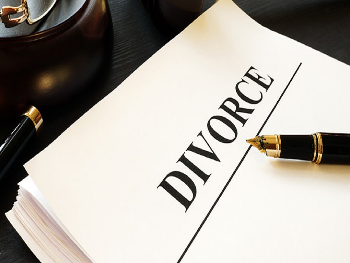 घटस्फोटाच्या चर्चांना पूर्णविराम! अभिनेता अभिषेकने सांगितलं Divorce घेण्याचं कारण title=