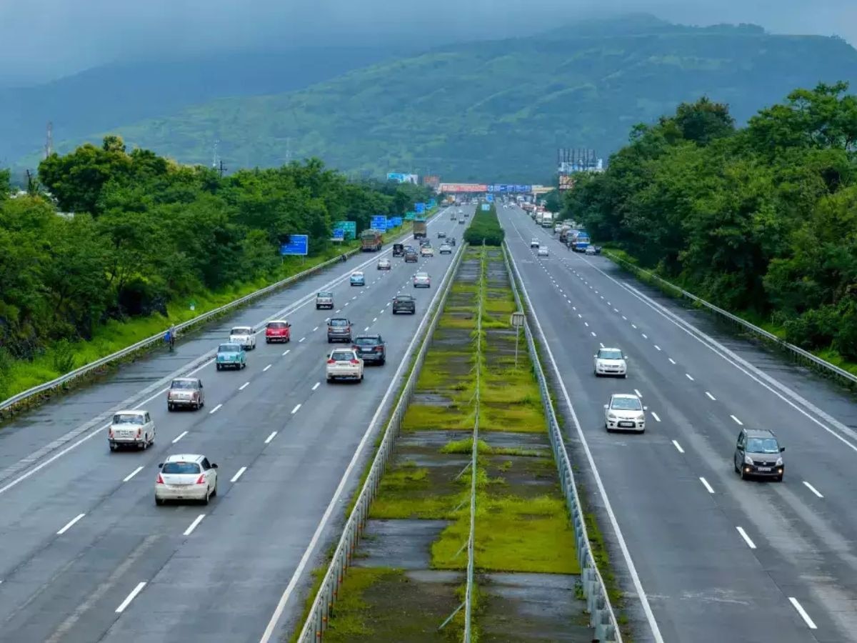 गणपती बाप्पा पावणार! मुंबई-गोवा महामार्ग कधी खुला होणार? मुख्यमंत्र्यांनीच सांगितली तारीख title=