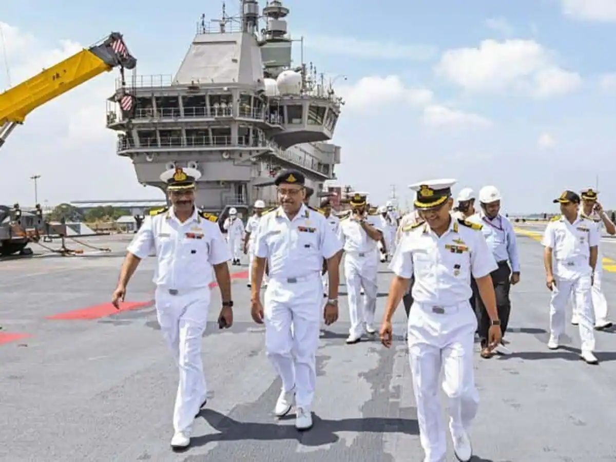 Indian Navy Recruitment 2024: भारतीय नौदलात नोकरीची संधी, 254 पदांसाठी भरती, येथे करा अर्ज title=